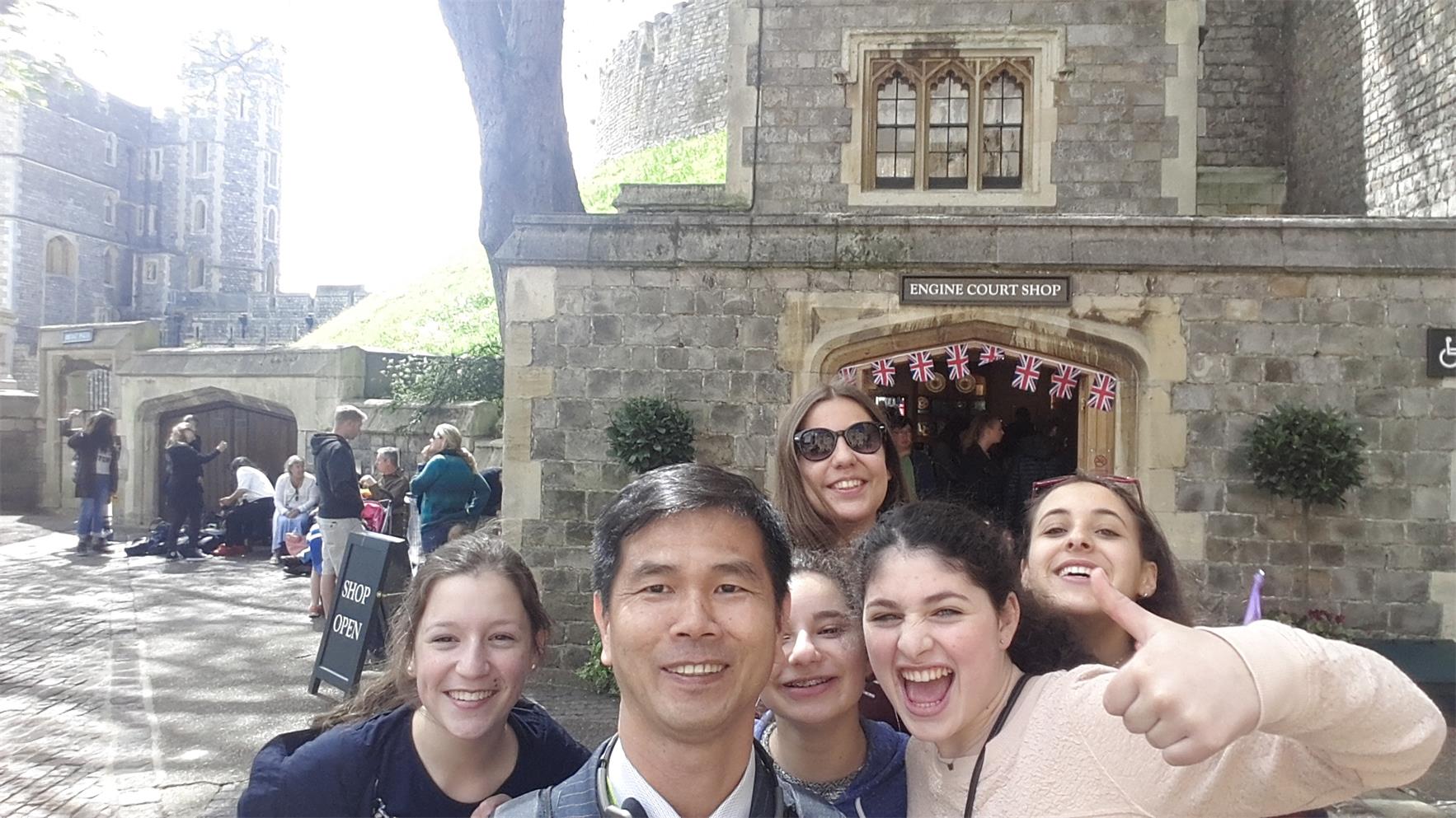 2015070601077703 2015070601077703