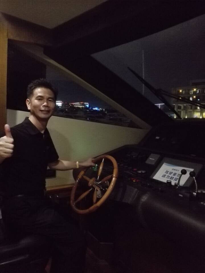 深圳證券會計師事務所|深圳遊艇會|遊艇上過中秋節