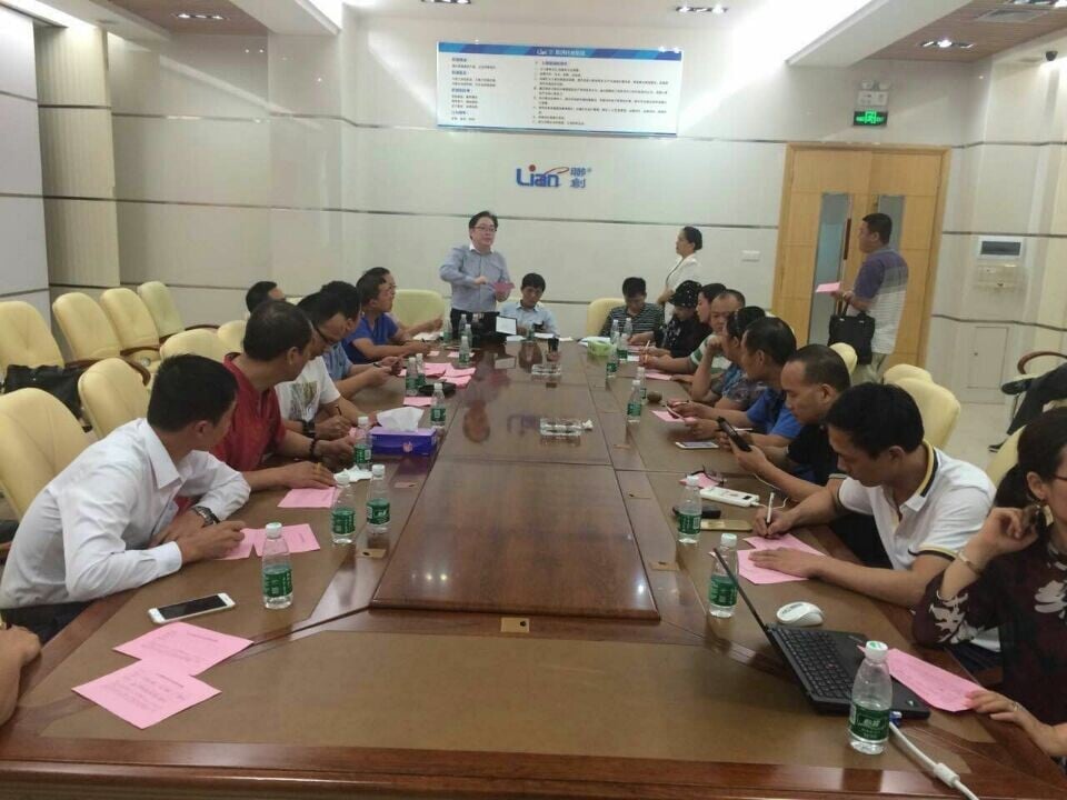 2015102911075683 2015102911075683